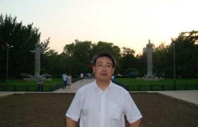 李飞