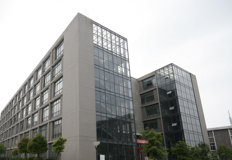 湖南工艺美术职业学院