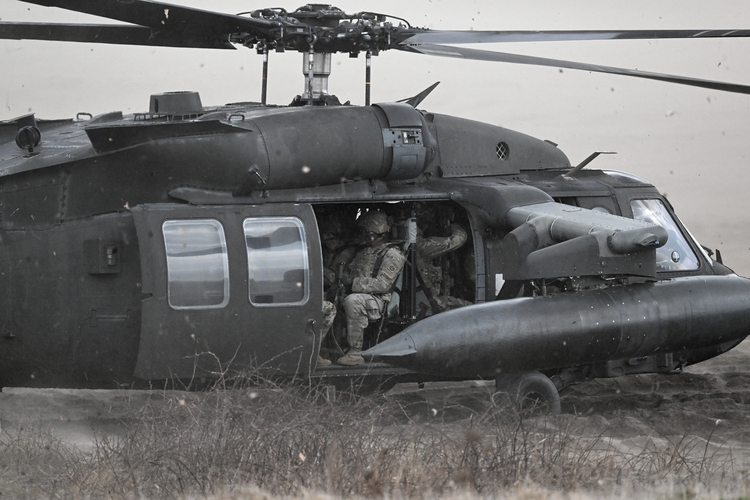 UH-60通用直升机