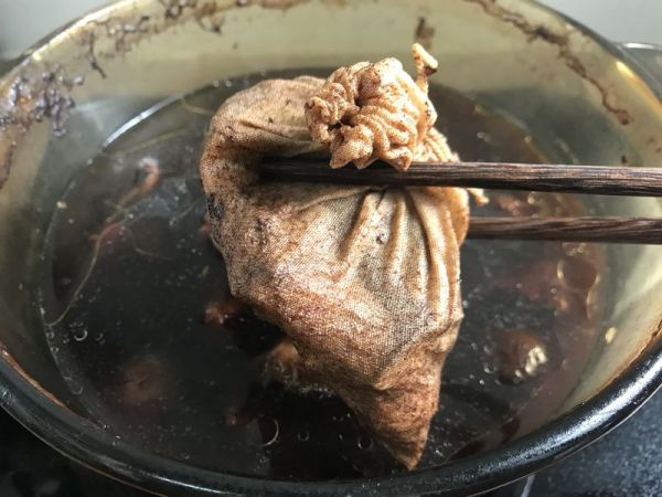 肉骨茶