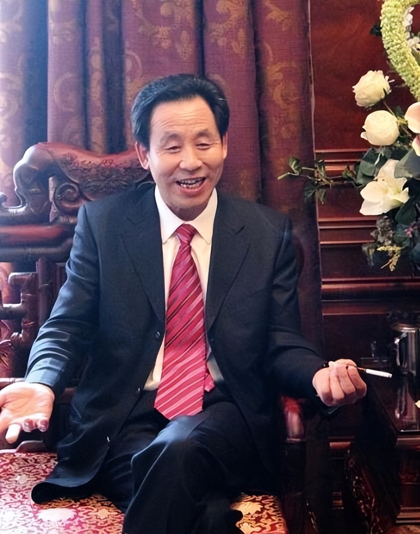 薛经官