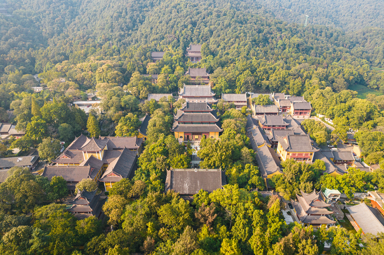 中国杭州灵隐寺风光.jpeg