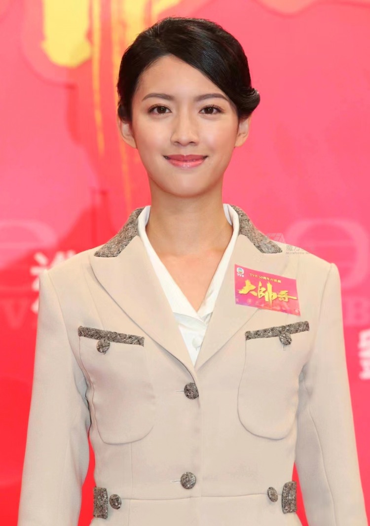 蔡思贝