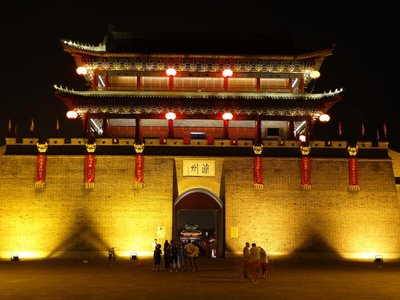 滦州市