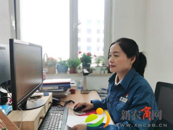 履职尽责显担当 笃行至美的“铿锵玫瑰”2.jpg