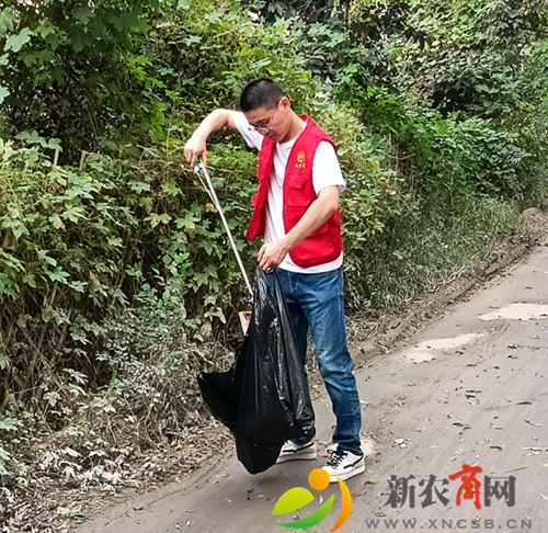 平度市白沙河街道启动“创建文明城 扮靓白沙河”活动1.jpg
