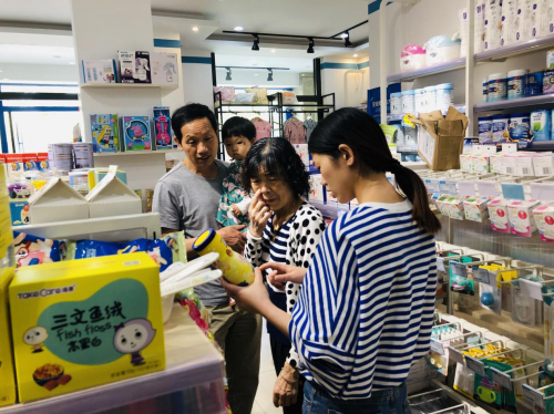 《专访》杭州优家宝贝星桥店怎么样？贾玖喜：坚持母婴正品7年！