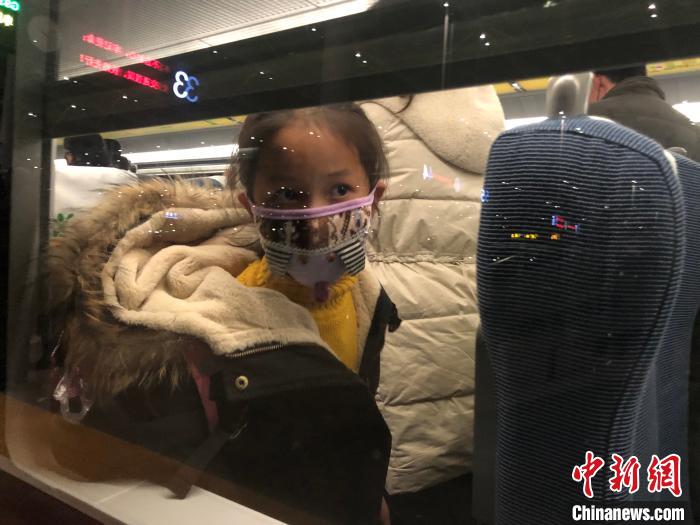 春运“末班车”故事：“硬核”包车诠释城市真心诚意