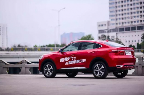 这个夏天流行的不只乐队，哈弗F7x引领轿跑SUV市场流行趋势
