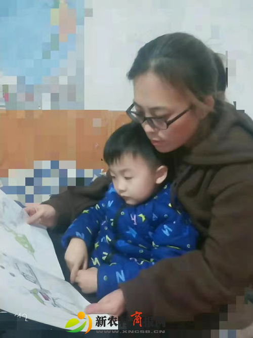 书香润童心 阅读伴成长——明村镇河套幼儿园开展亲子阅读活动