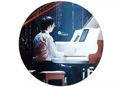 这家钢琴公馆不简单，钢琴九级露一手~