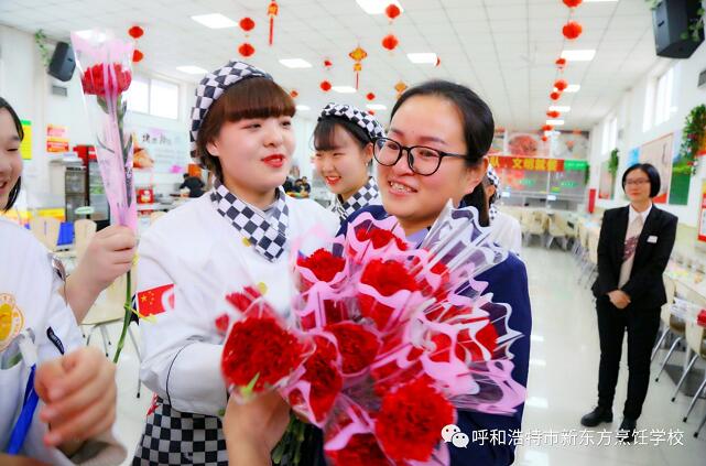 经典西点1802班家长会 | 感恩老师、父母·见证成长之路