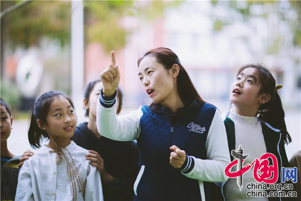 郭金娟：爱心育人做最受欢迎的老师