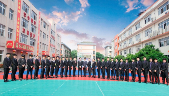 为什么学厨师要到正规的学校学习？杭小新告诉你：有必要！