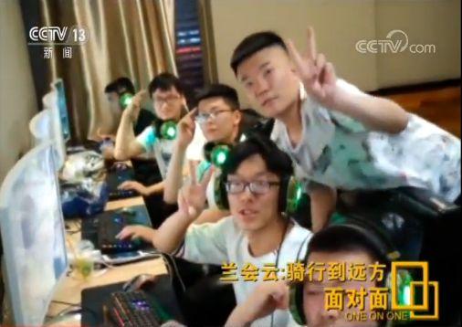 别人家的班主任：高考后带领学生1800公里骑行