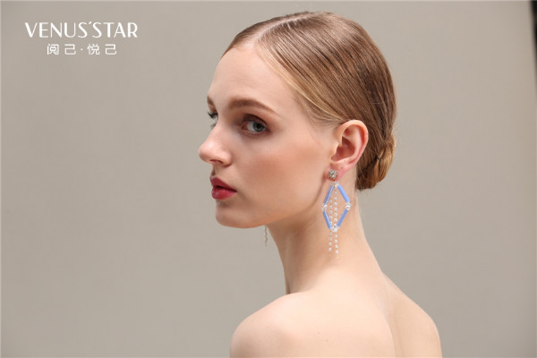 维纳斯VENUS'STAR配饰品牌，为创业者带来不一样的财富盛宴