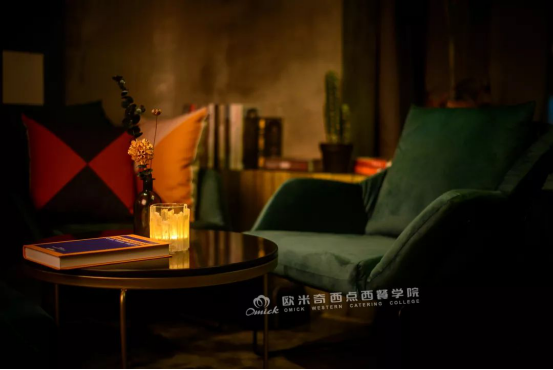 创业学子丨秦欢：每个人都有自己的故事，每杯酒亦是