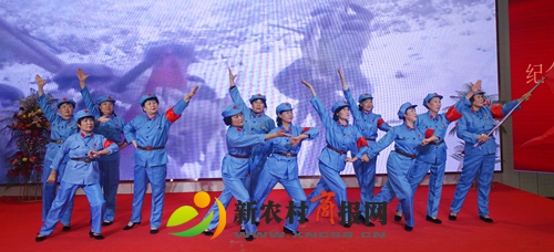 胶州爱国主义教育基地举行纪念毛泽东诞辰126周年纪念活动