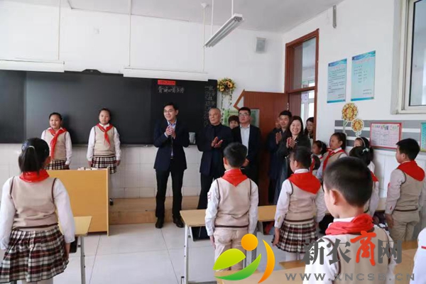 局长参加班班到.jpg