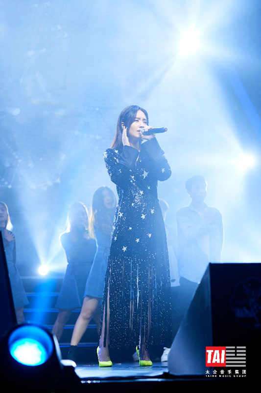 太合音乐集团服务艺人“双响炮” 刘惜君、戴荃获“中国TOP排行榜”大奖