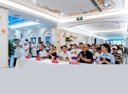 大师之道·精益求精||2019年度成都欧米奇新品发布会圆满落幕!