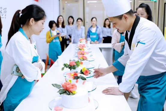 母亲节#走进我·温暖你#西点烘焙传递爱