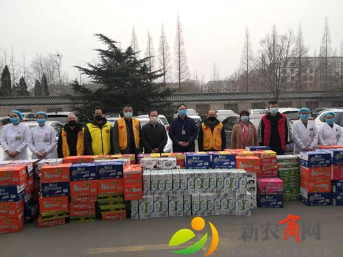 胶州市狮子会、鲁信电气牵手残联走访慰问市人民医院抗击疫情一线的医护人员