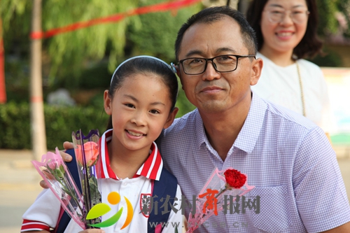 平度开发区小学组织系列活动庆祝教师节