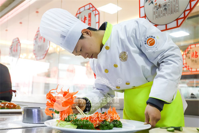 郑州新东方：2020年想高薪就业？学厨师就对了！