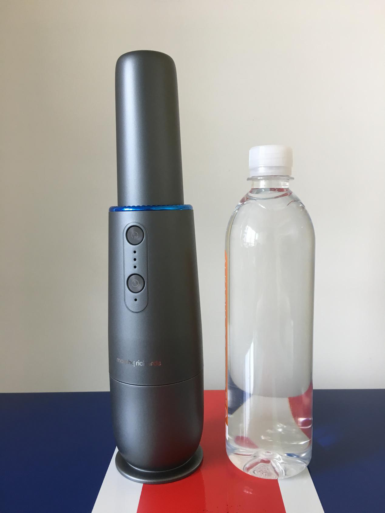 便携吸尘器：摩飞让洁净生活触手可及