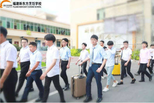 [ 从新生到毕业生 ] 感谢你，我的福建新东方烹饪学校~