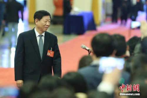 财经高官两会答疑：2017年中国经济改革怎么走？