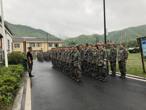 氢点年中拓训丨突破自我、凝聚力量，成就战狼团队