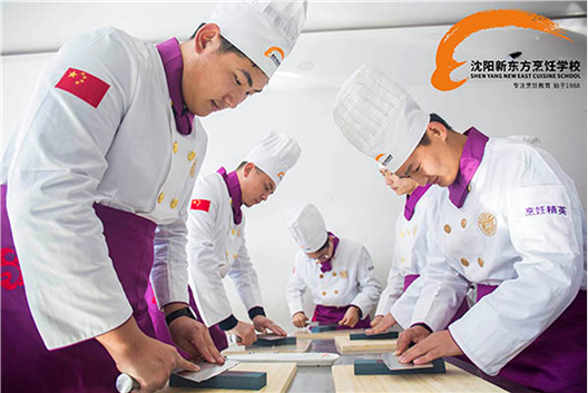 退伍军人陆续报到啦！与烹饪亲密接触，开启战场到职场的转变！