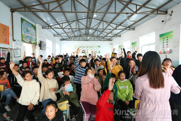 “科技进校园”来到亳州建安中学、十河中学、三官中学
