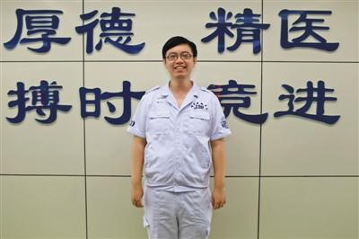 120调度医生王晨旭：“生死竞速”的电话线