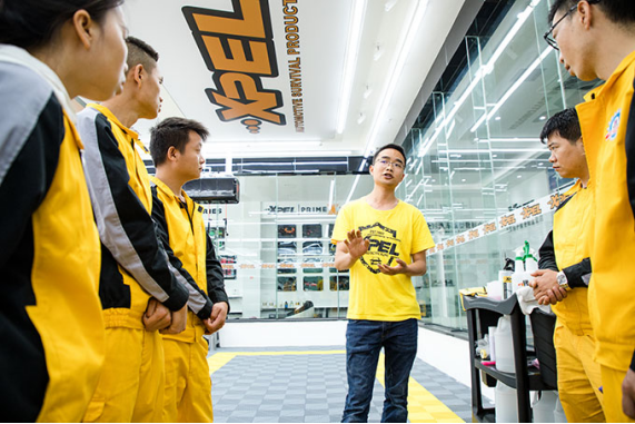 大火烧车？贵州万通这个国庆厉害了