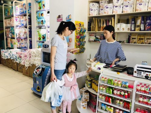 《专访》杭州优家宝贝星桥店怎么样？贾玖喜：坚持母婴正品7年！