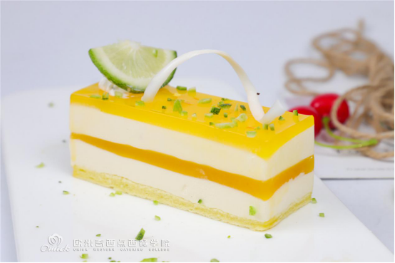 南京欧米奇：女生学习西点有哪些优点？