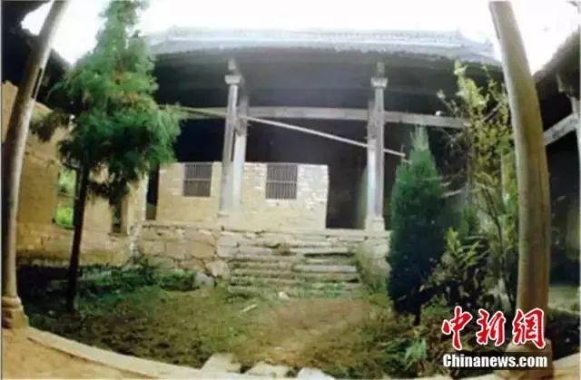 中国第一所希望小学开学啦 第一课老师只讲了两个字