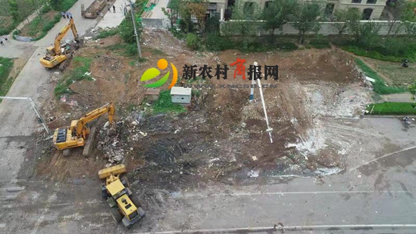 ​山东省胶州市综合执法局依法强制拆除一处违法建筑