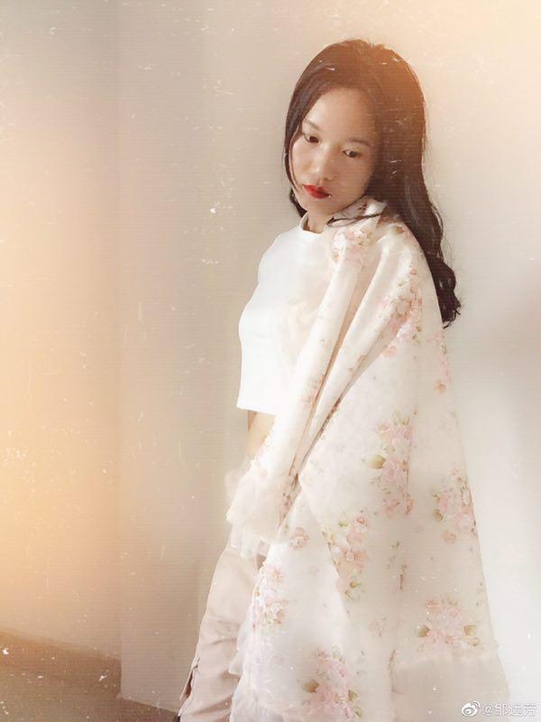 邹远芳造型师带你玩儿转时尚创意妆容