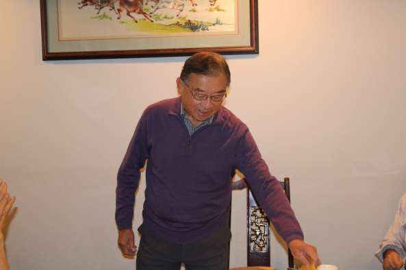 来辉武教授举办健康生活新闻发布会