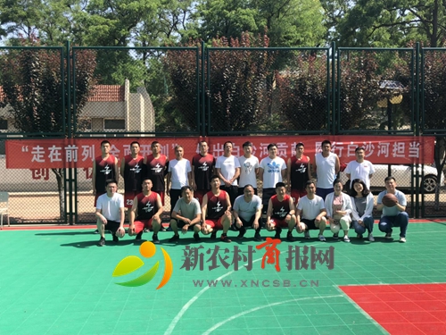 平度白沙河街道组织志愿者进军营开展军民共建座谈会