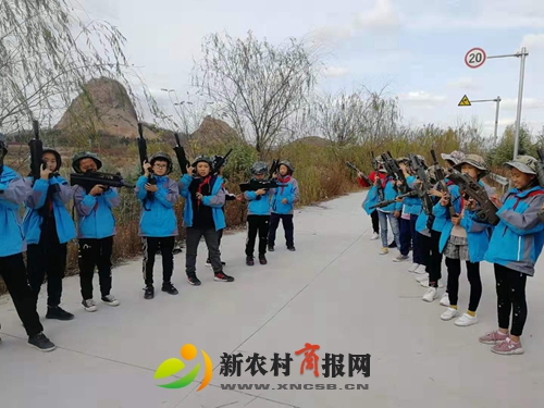 胶州市胶莱镇官路小学开展秋季研学之旅