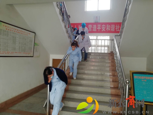 平度市麻兰卫生院召开“大排查大整治”安全生产会议2.jpg