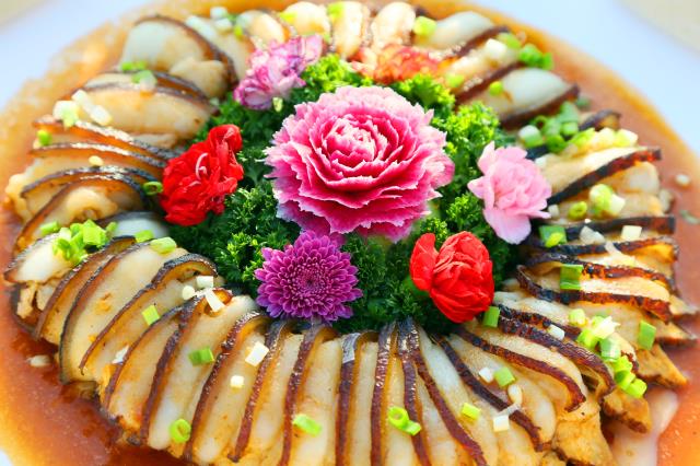 呼和浩特新东方烹饪学校“最美家乡菜”烹饪技能大赛开幕啦！