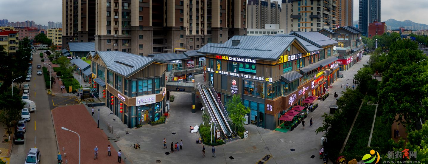 长江路街道特色街区三美云街.jpg