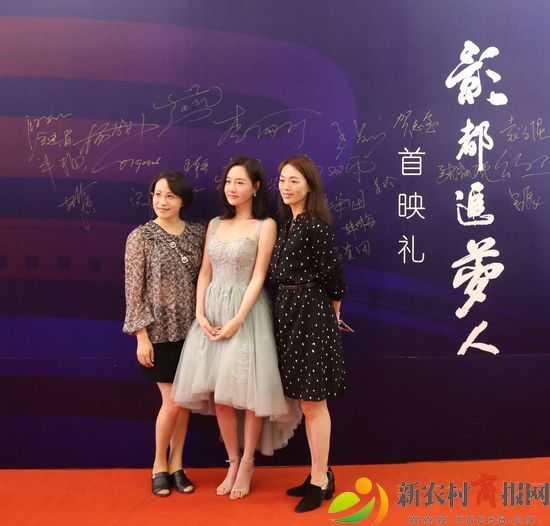 群演公社总动员---影都追梦人展演--影像西海岸供图--于铠源摄影 (3).jpg