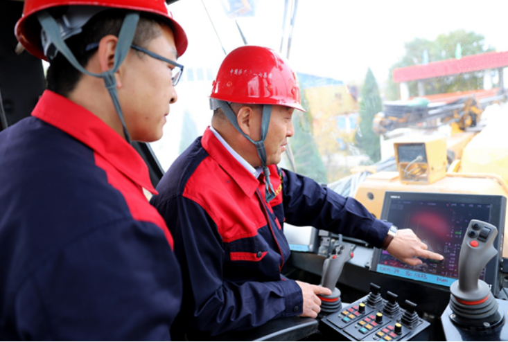 以实干诠释对企业和社会的初心